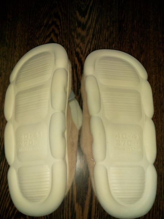 Нови  пантофи: булдог 38-39, мечета 40 -41