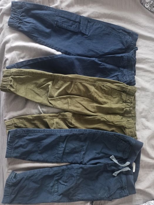 Pantaloni de baieti 98