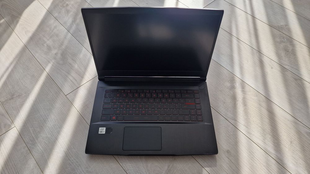 MSI GF65thin 10UE RTX 3060/i7 10750h/16GB RAM