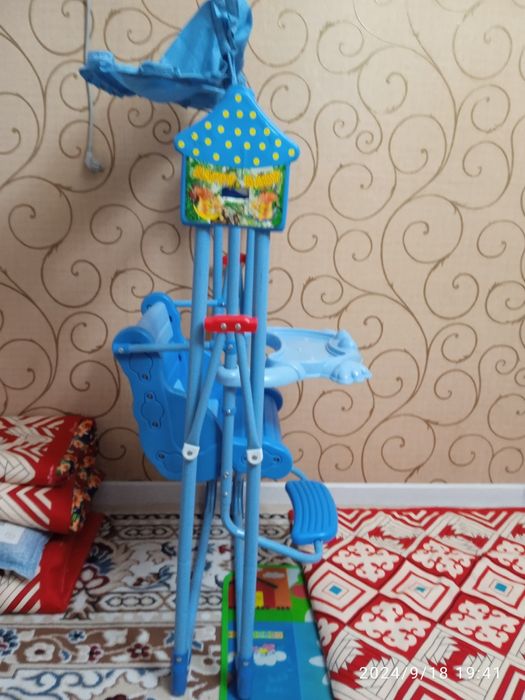 Срочно музыкалық качеля сатылады