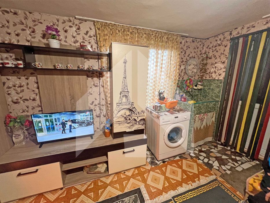 Продава се Етаж от къща в Нови пазар - 85 кв.м за 360 €/кв.м - Снимка #1