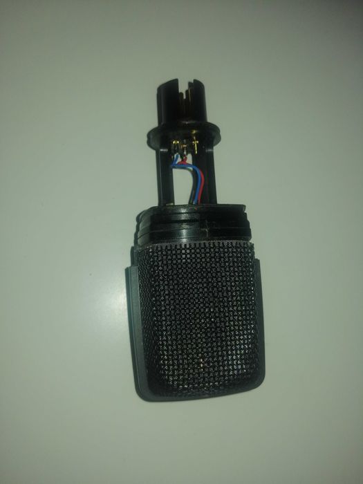 Microfon Sennheiser MD 421 capsula si grila