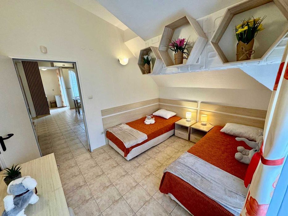 Продава се Тристаен апартамент в Свети Влас - 80 кв.м за 1149 €/кв.м - Снимка #8