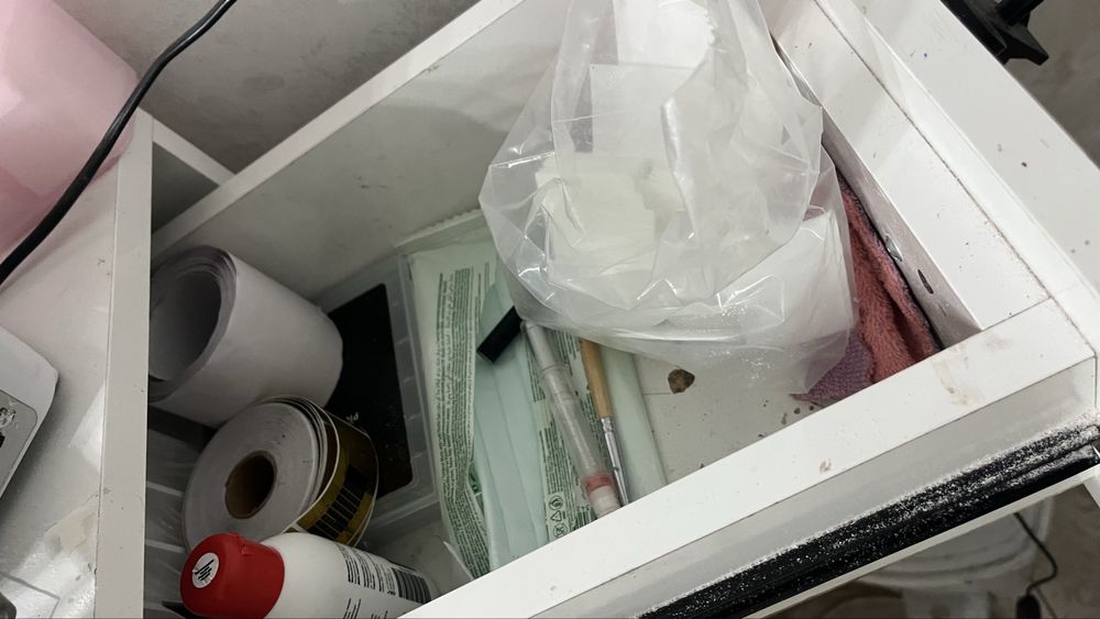 Продам всё для маникюра