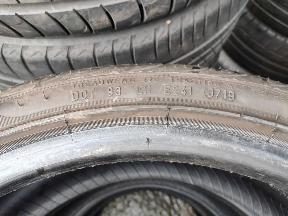 3бр Летни гуми 205 40 17 - Pirelli