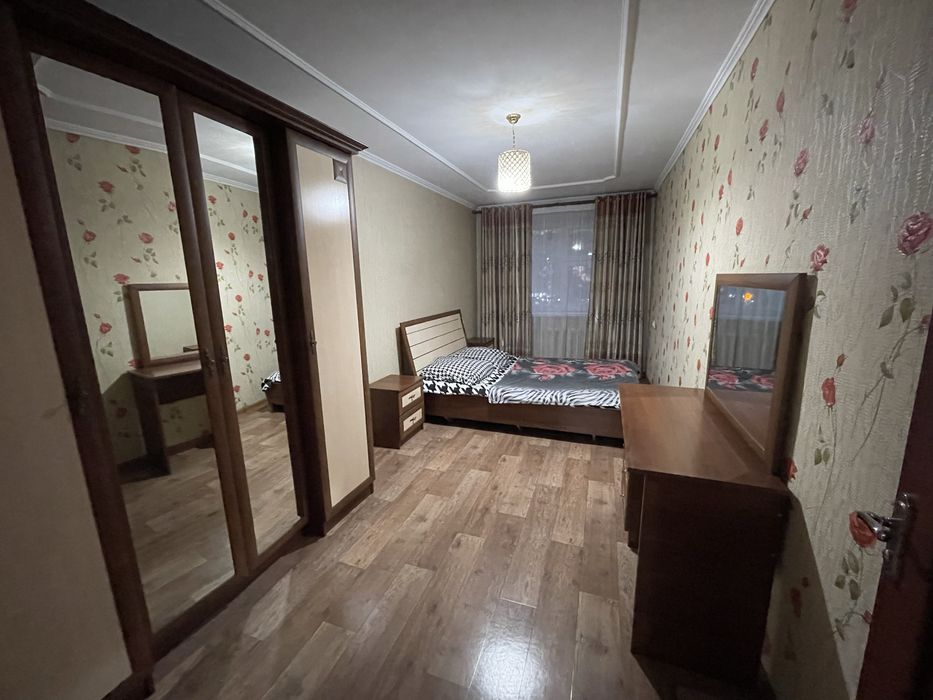 Шкаф с камодой, разобранные