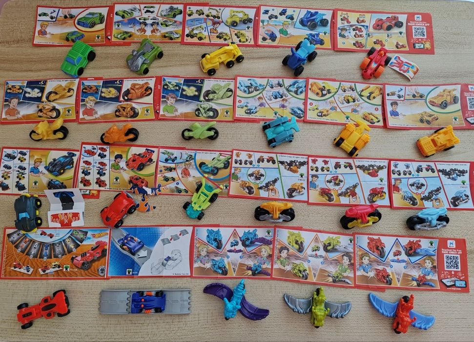 Киндер Sprinty,.Harry Potter,,Енчантималс, Миньони, Смърфове,