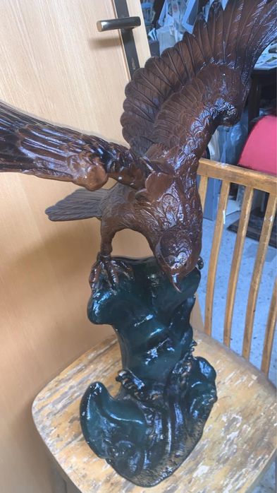 Чугунный орел в отличном состоянии
