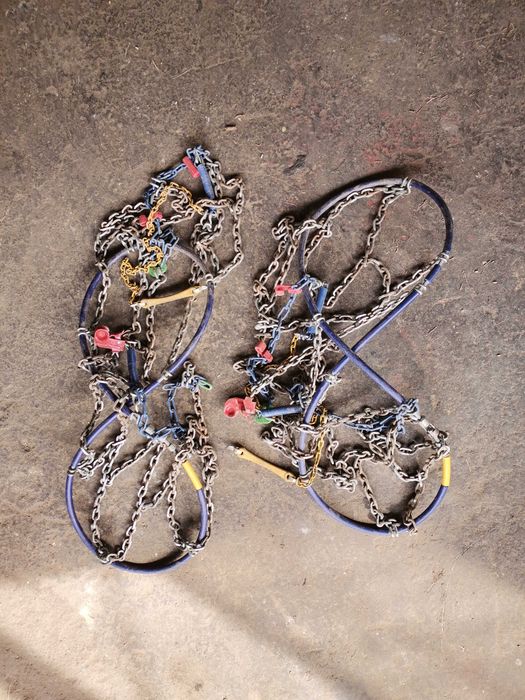 Продавам вериги за сняг 16 цола