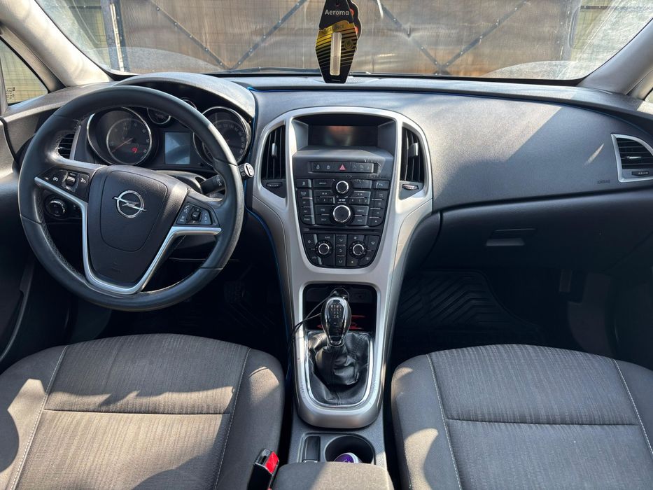 Opel astra J 1.3 cdti