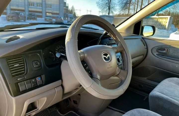 Mazda MPV ' 2003г