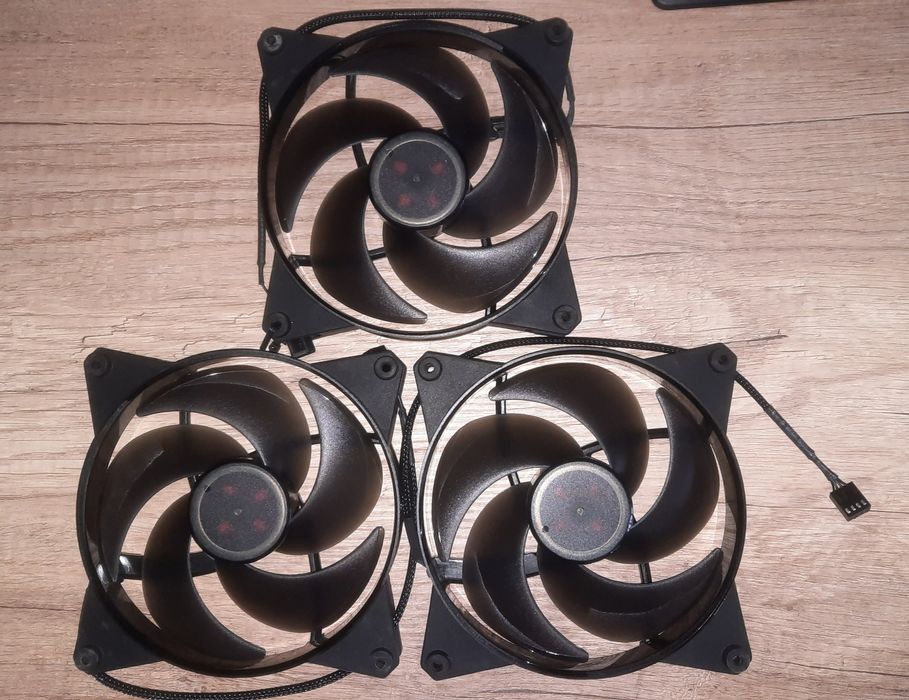 Ventilatoare Coolermaster Masterfan Pro 140mm - Set 4 bucati