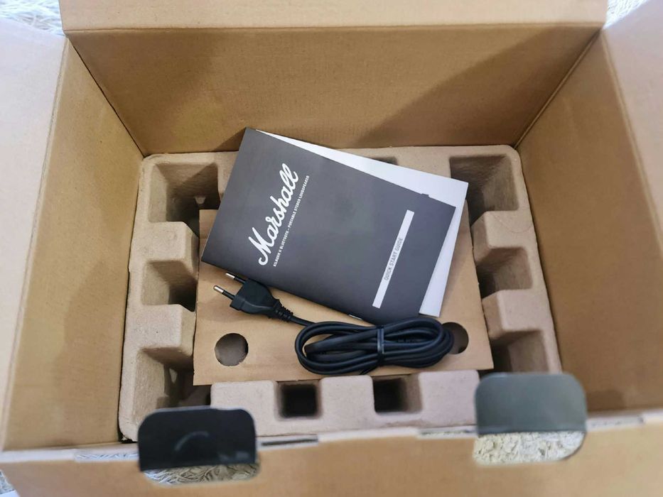 Тонколона Marshall Kilburn 2