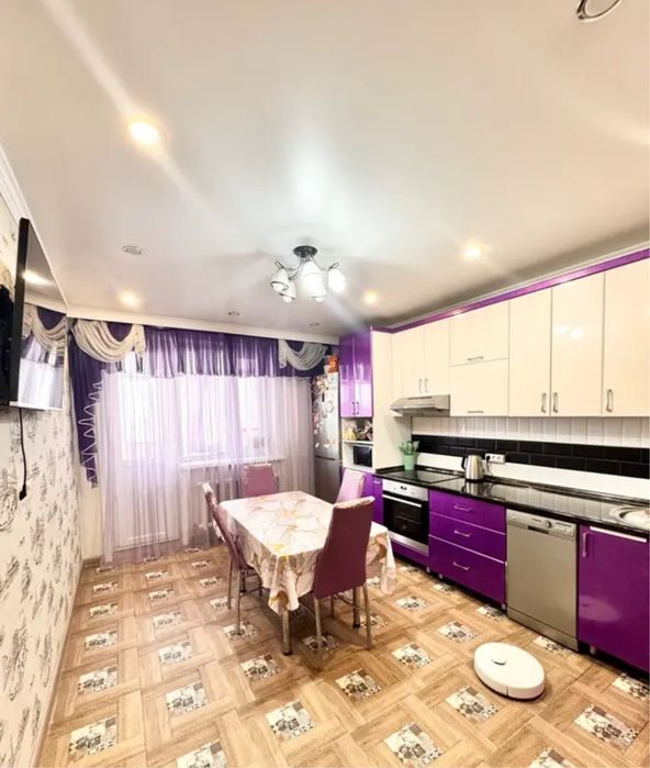 Продам 3-х крмнатную каартиру