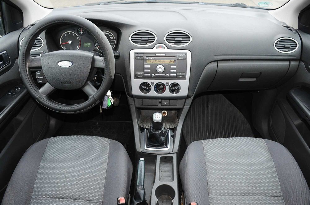FORD Focus 2006 1.6i 101 CP E4 AC, inmatriculat acte/taxe la zi fiscal