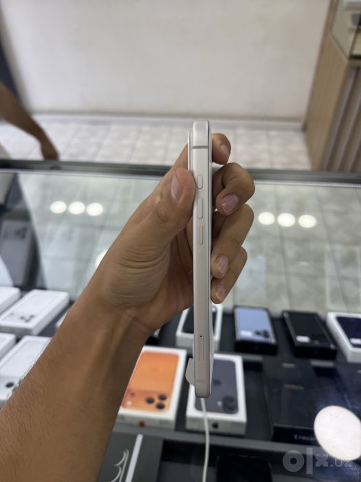 Iphone 17 pro max с гарантией