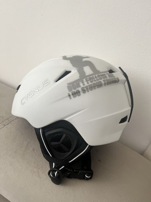 Vand casca, pantaloni protectie si protectie spate snowboard/ ski/ sporturi de iarna/ MTB