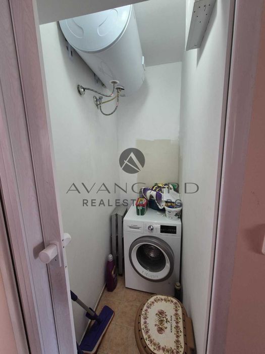 Продава се Тристаен апартамент в Пловдив, Кючук Париж - 103 кв.м за 2525 €/кв.м - Снимка #11