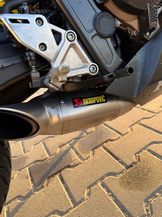HONDA CBR 650R - 2022 | AKRAPOVIC | 16.000 KM |
