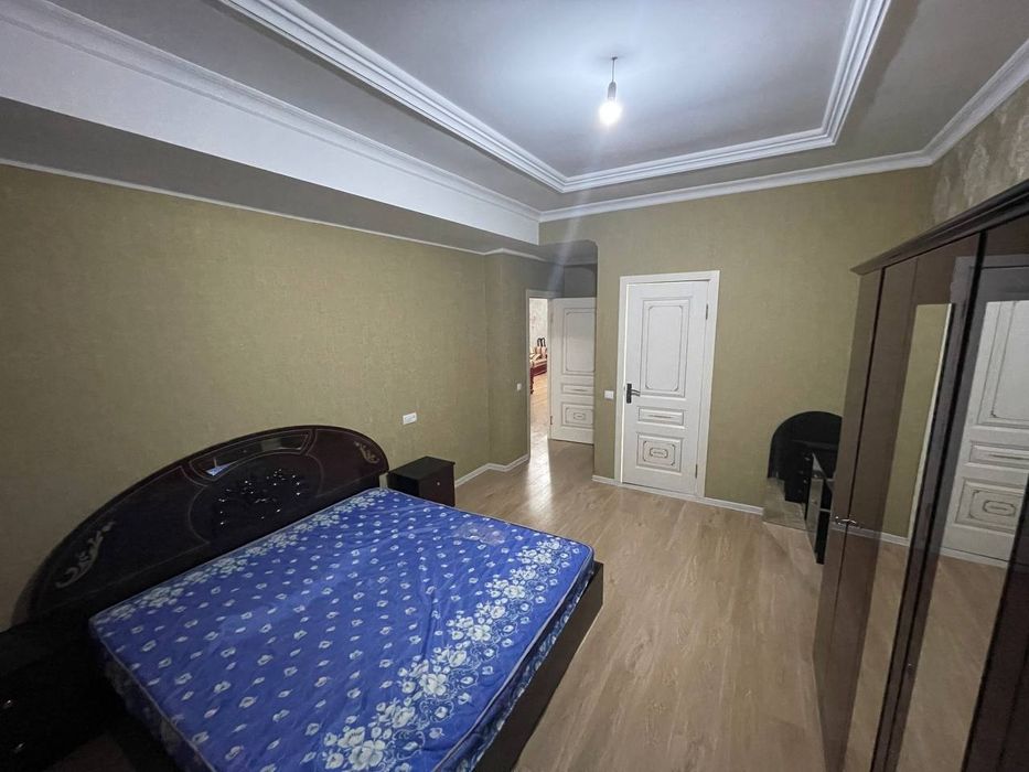 срочно сдаётся Новостройка метро Буюк Ипак Йули 4-комн 2-санузлов 120м