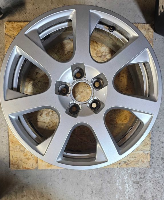 Vând Jante pe 17 5x112 Audi/vw