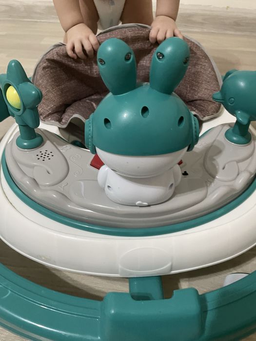 Ходунки б/у  в отличном состоянии