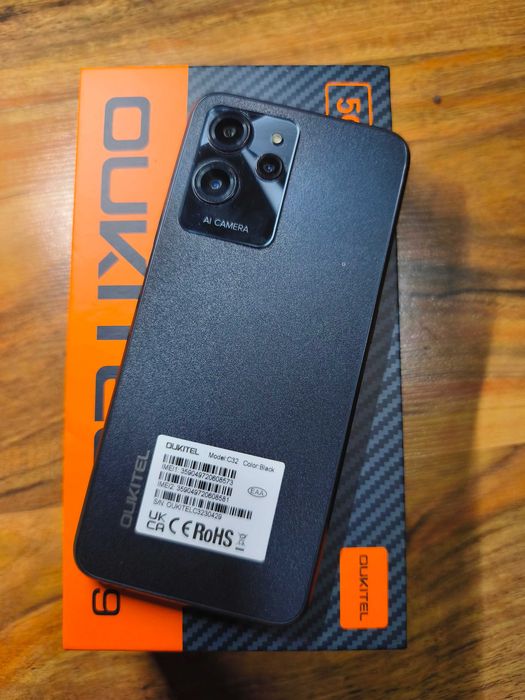 Смартфон OUKITEL C32 с 128GB памет и 16GB RAM, проверен