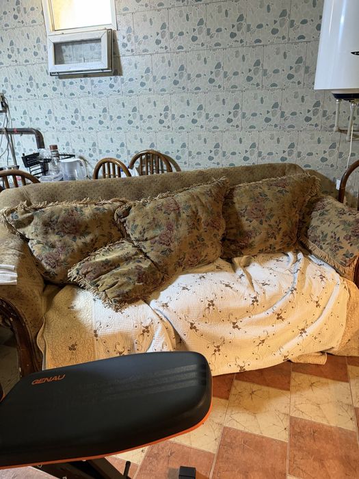 Продаю диваны комплект