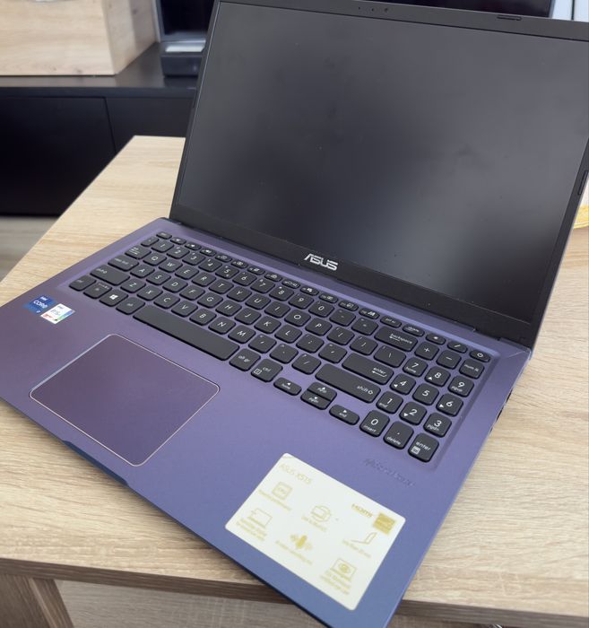 Laptop ASUS VivoBook X515 i7 11th Gen / 8GB RAM / 512GB SSD / Full HD / Intel Iris Xe