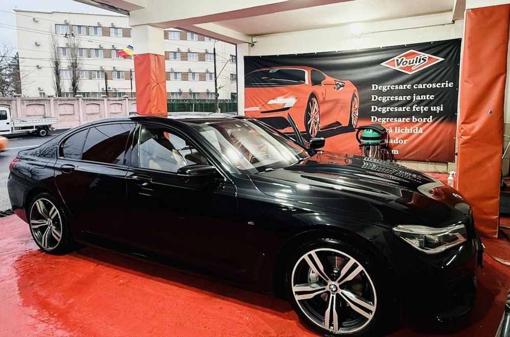 BMW 740d xDrive M Packet  – 2016 – Full Options – Întreținut exemplar