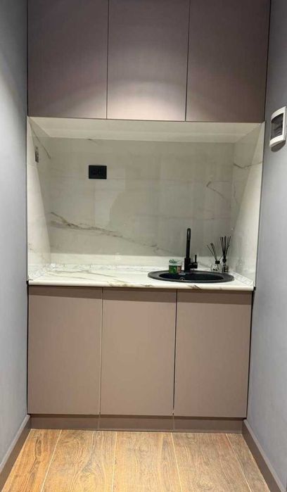 СРОЧНО Офис в Аренду ор-р Новомосковская 49 кв.м.