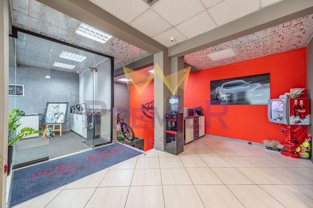 Дава се под наем Офис в Варна, Лятно кино Тракия - 200 кв.м за 2500 € - Снимка #4