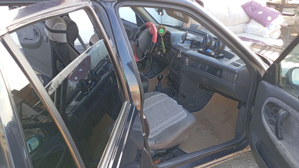 Продаётся Легковая машина