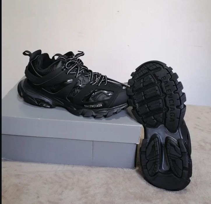Balenciaga Track