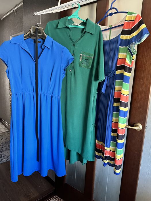 Продам платья недорого