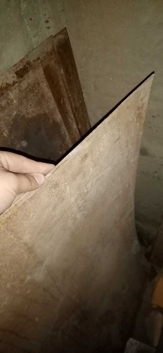 Срочна 550.000 дан Дарвоза учун лист сотилади