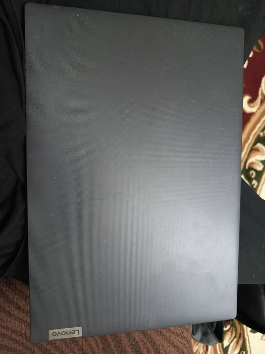 Lenovo  IdeaPad 3