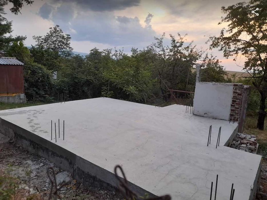 Дава се под наем Парцел в с. Лозен, Област София-град - 650 кв.м за 152.49 € - Снимка #3