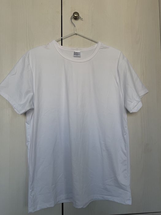 Новые белые футболки (полиэстер) — размеры L, 2XL, 3XL