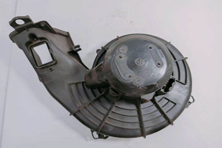 Ventilator Habitaclu Opel Meriva prima generatie