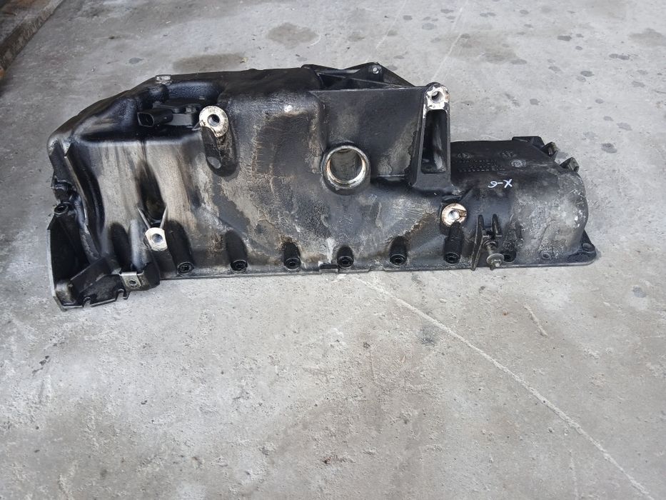 Картер BMW X6...