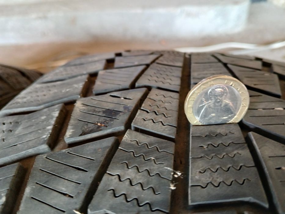 Зимни Гуми 225/50/17/