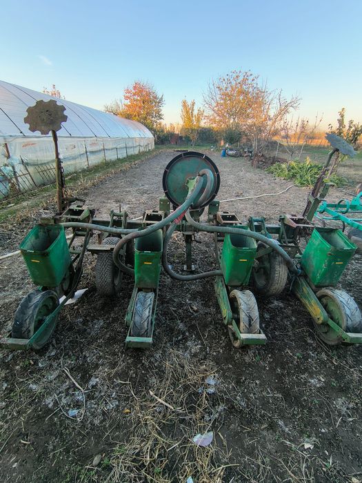 Vând utb 445. +Utilaje