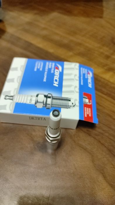 Свеча зажигания DK7RTA Volkswagen	Caddy	lV и Mini Cooper а также Audi