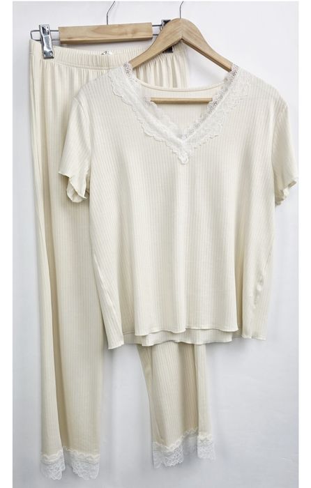 Пижамы женские (одежда для дома)