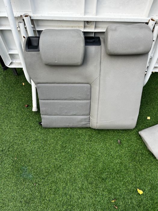 Салон за Škoda Octavia 2 – предни и задни седалки, 200 лв