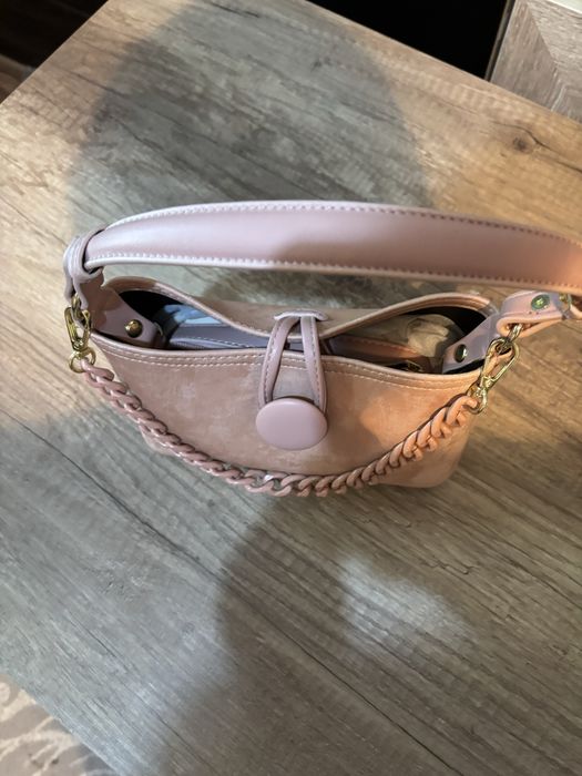 Продаются новые сумки.