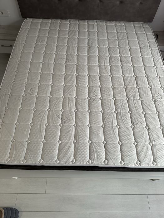 Bellevue Paradise 180/200 като нов