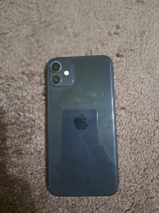 Vand sau schimb iphone 11