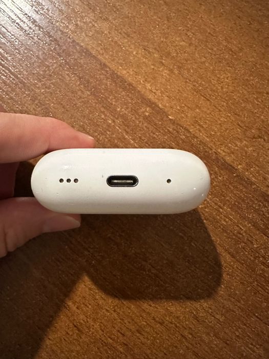 AirPods Pro 2 — оригинал Apple